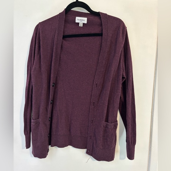 Men's Goodiellow & Co Soft Sweater Cardigan Size S V Neck Pocket Berry Color - Picture 3 of 7